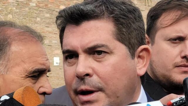 Orrego anuncia entrega de viviendas y avances en obras viales