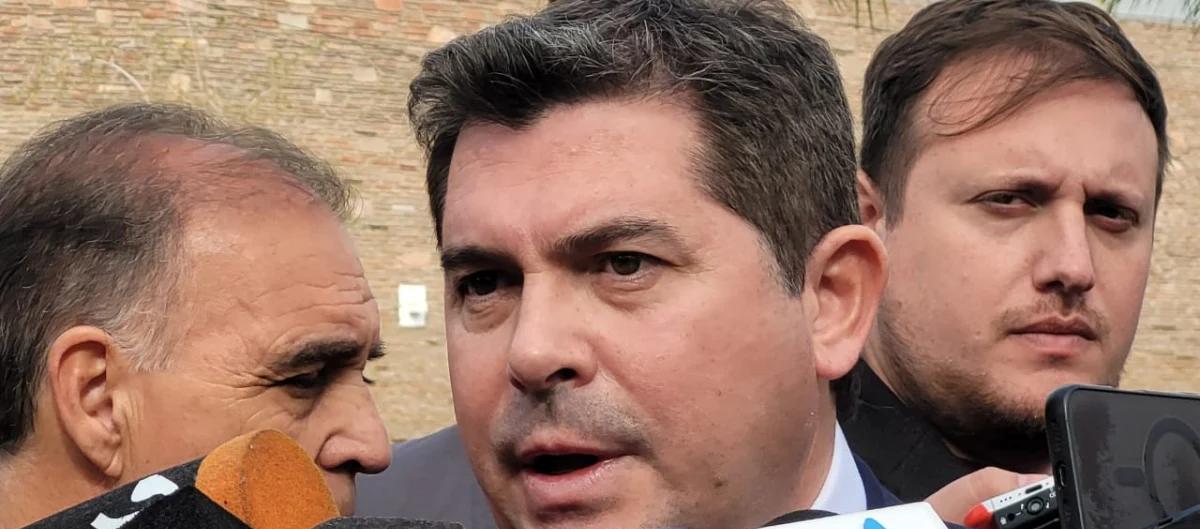 Orrego anuncia entrega de viviendas y avances en obras viales