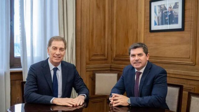 Orrego y Santilli discutieron avances en la Ruta 40 Sur