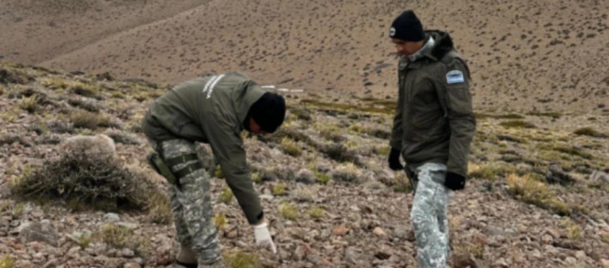Policía de montaña halló fragmentos de cerámica antigua en Calingasta