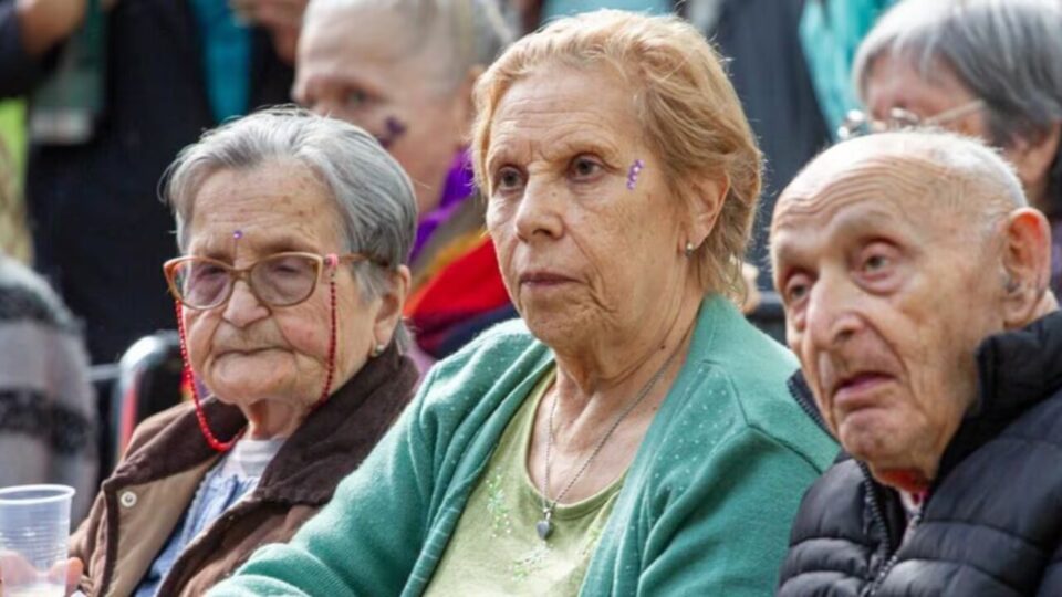Qué es el aguinaldo de reparación histórica que cobran algunos jubilados