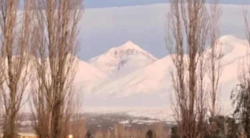 San Juan espera vuelos para relevar datos de nieve en la Cordillera