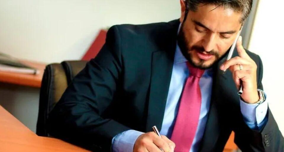 Un juez frenó dos artículos de la reforma laboral de Milei