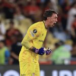 Con Muslera como héroe, Estudiantes eliminó a Flamengo por penales y jugará la final de la Copa Libertadores ante Palmeiras