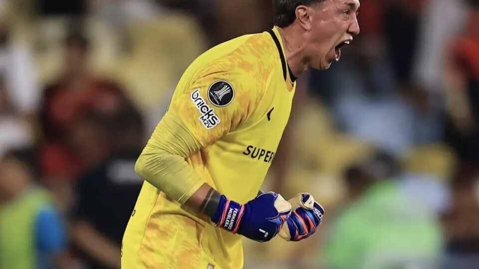 Con Muslera como héroe, Estudiantes eliminó a Flamengo por penales y jugará la final de la Copa Libertadores ante Palmeiras