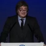 Milei cuestionó la frase “la gente no llega a fin de mes” y lanzó una polémica pregunta
