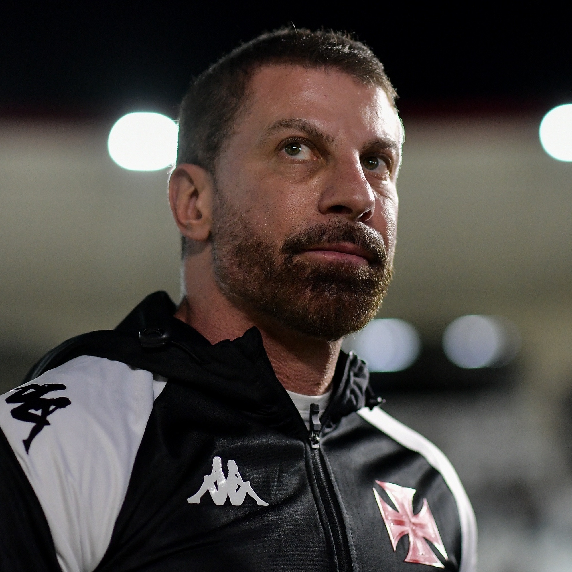 El presidente de Vasco da Gama fue internado por una infección facial antes del partido con Boca