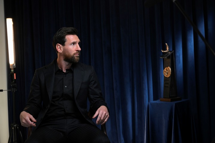 Lionel Messi recibió el Premio Princesa de Asturias en España y tuvo su primer encuentro con la princesa Leonor