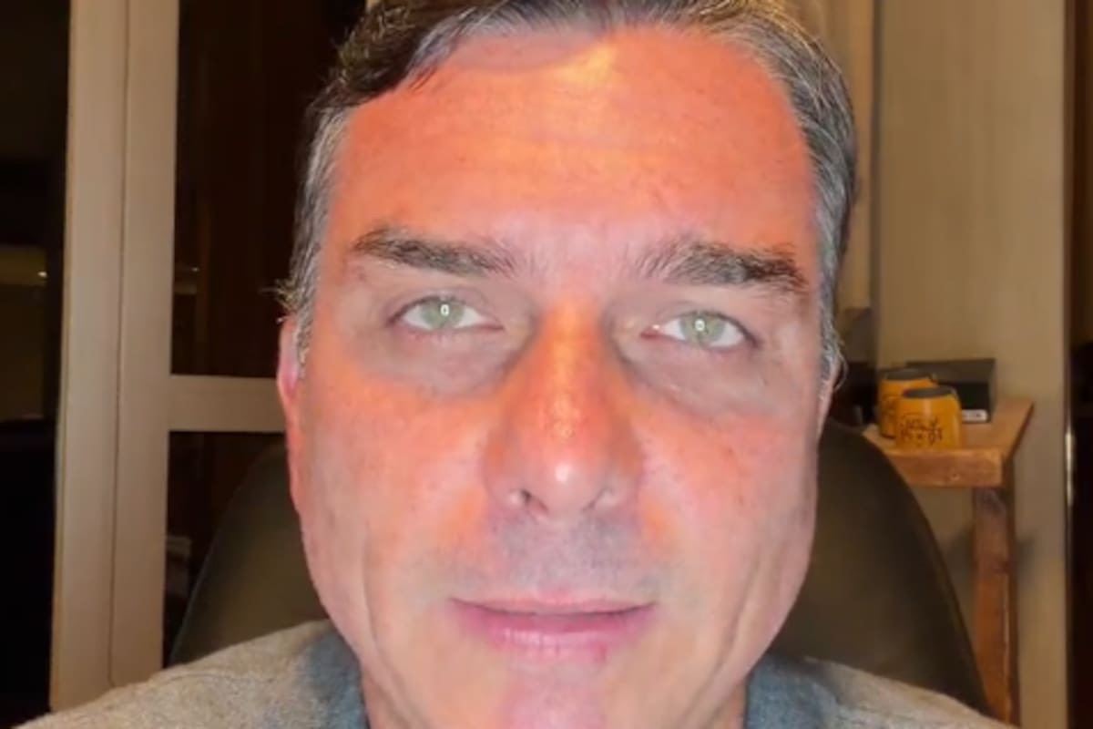 Flávio Bolsonaro reapareció desde Estados Unidos y aseguró que “la lucha continúa”